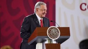 Conclusión de carreteras y plan de atención a la migración. Conferencia presidente AMLO