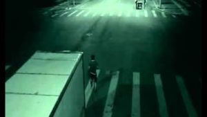 Ángel de la Guarda salva a un hombre en China